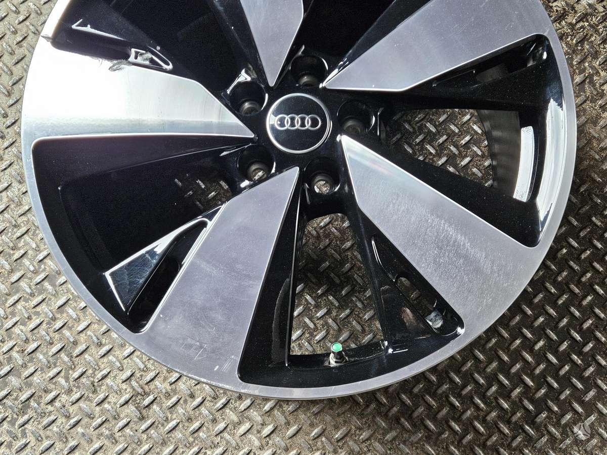 Audi 8B3601025AR, light alloy, R19