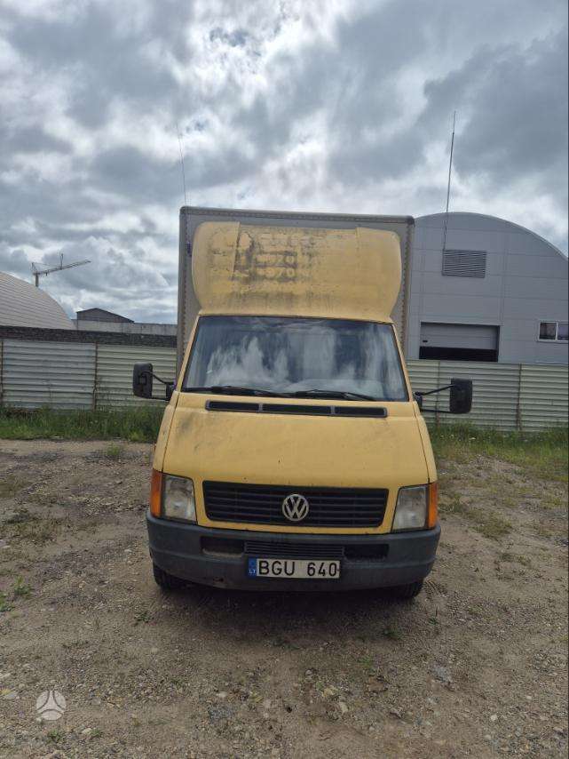Volkswagen LT - 1