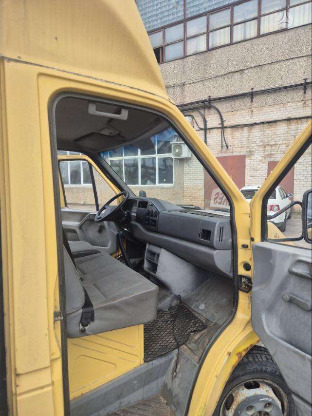 Volkswagen LT - 5