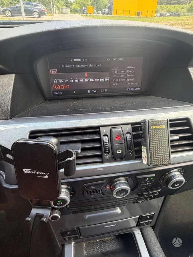 BMW 530, 3.0 l., wagon