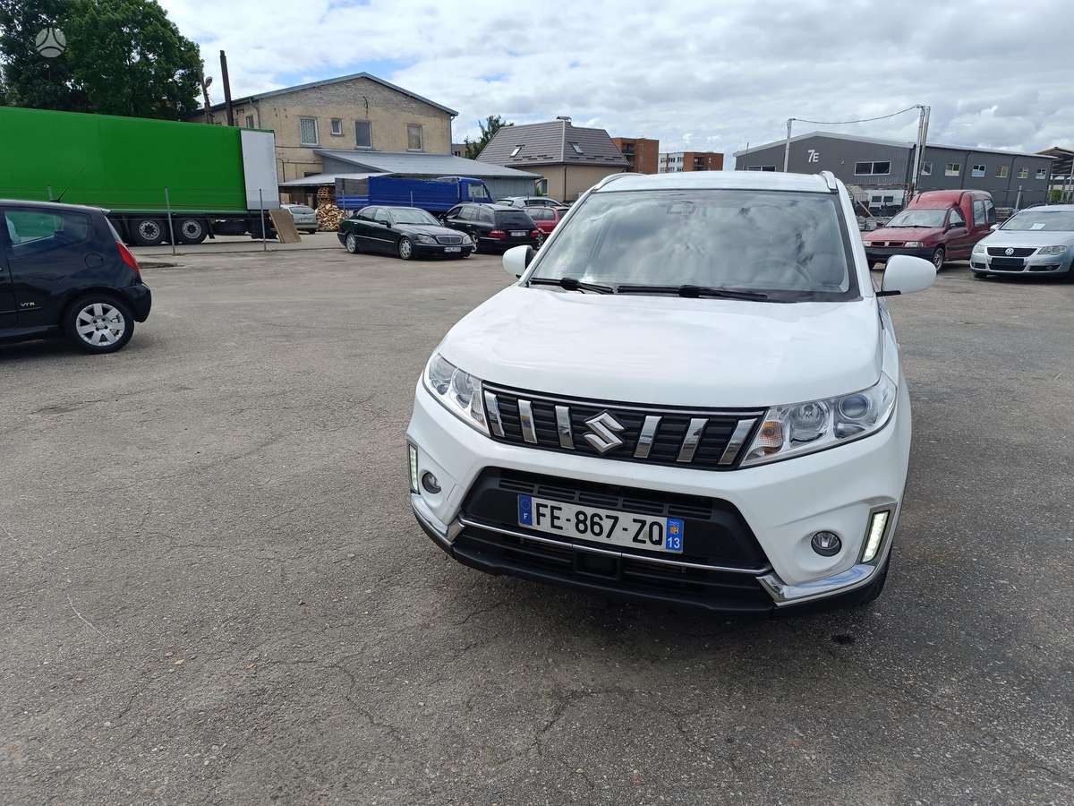 Suzuki Vitara - 1