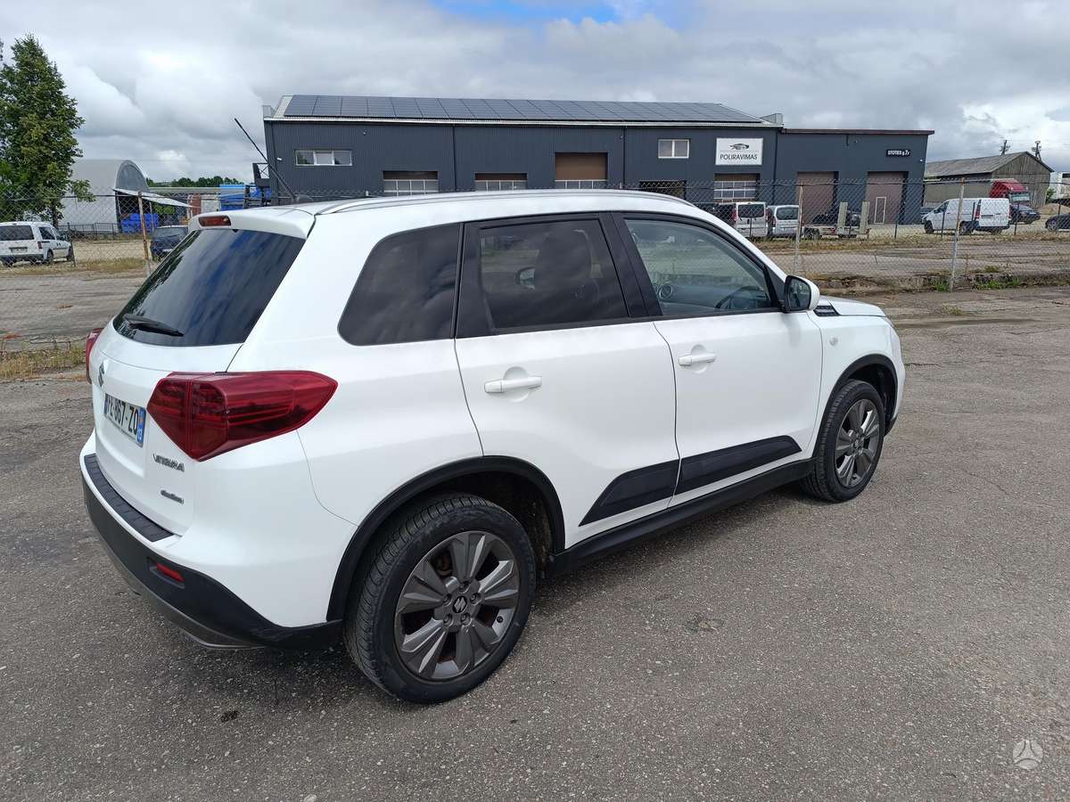 Suzuki Vitara - 5