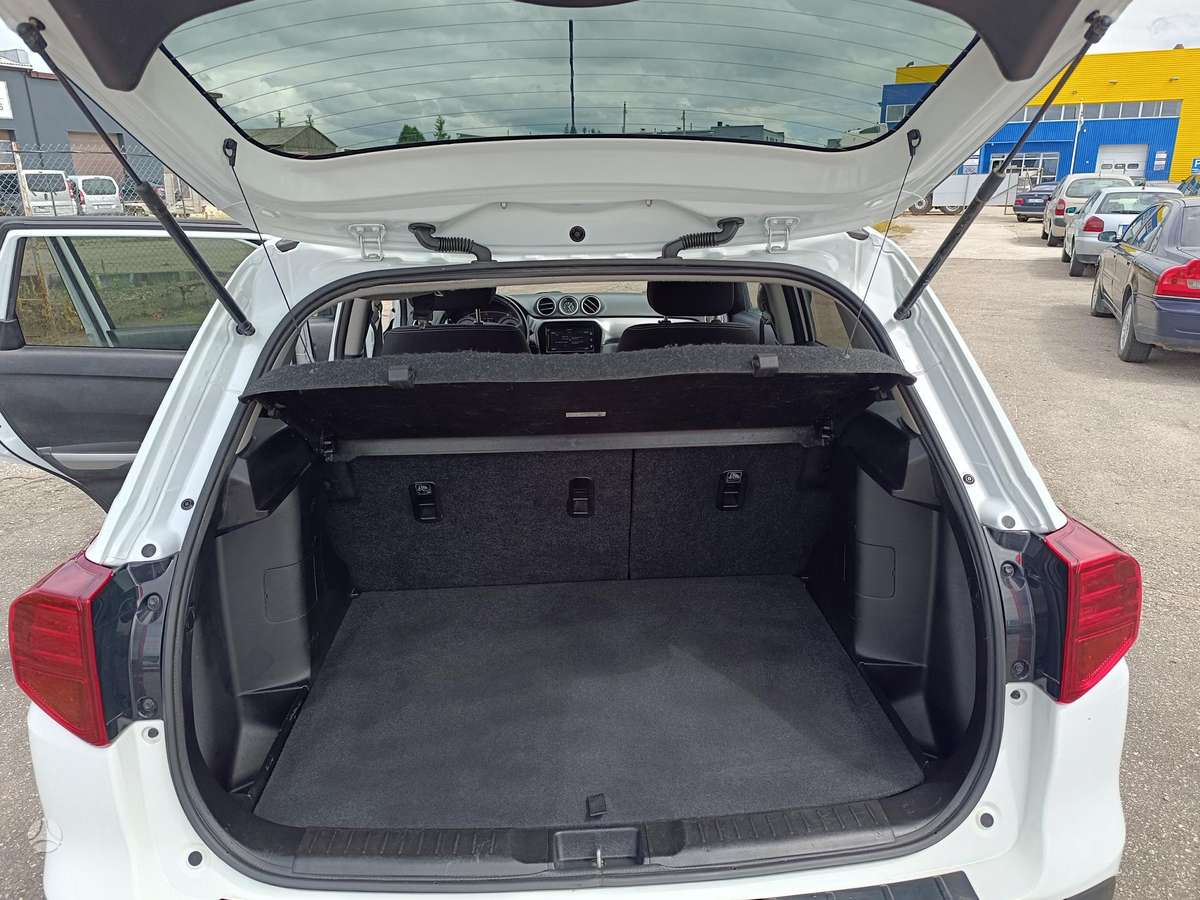Suzuki Vitara - 10