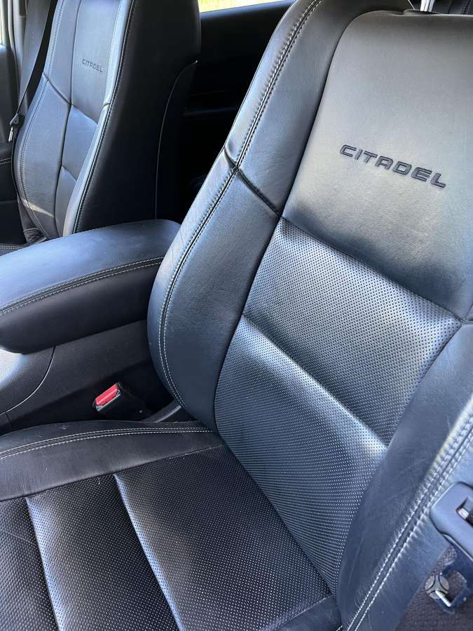Dodge Durango, 3.6 l., off-road / crossover