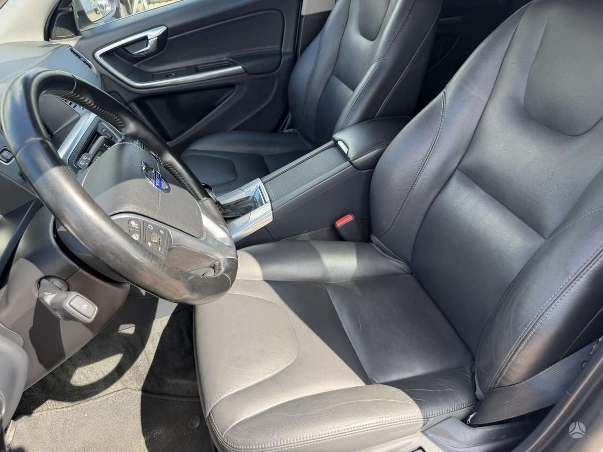 Volvo V60, 2.0 l., Универсал