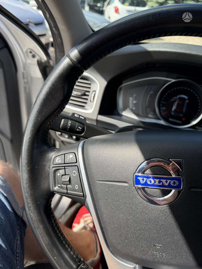 Volvo V60, 2.0 l., Универсал