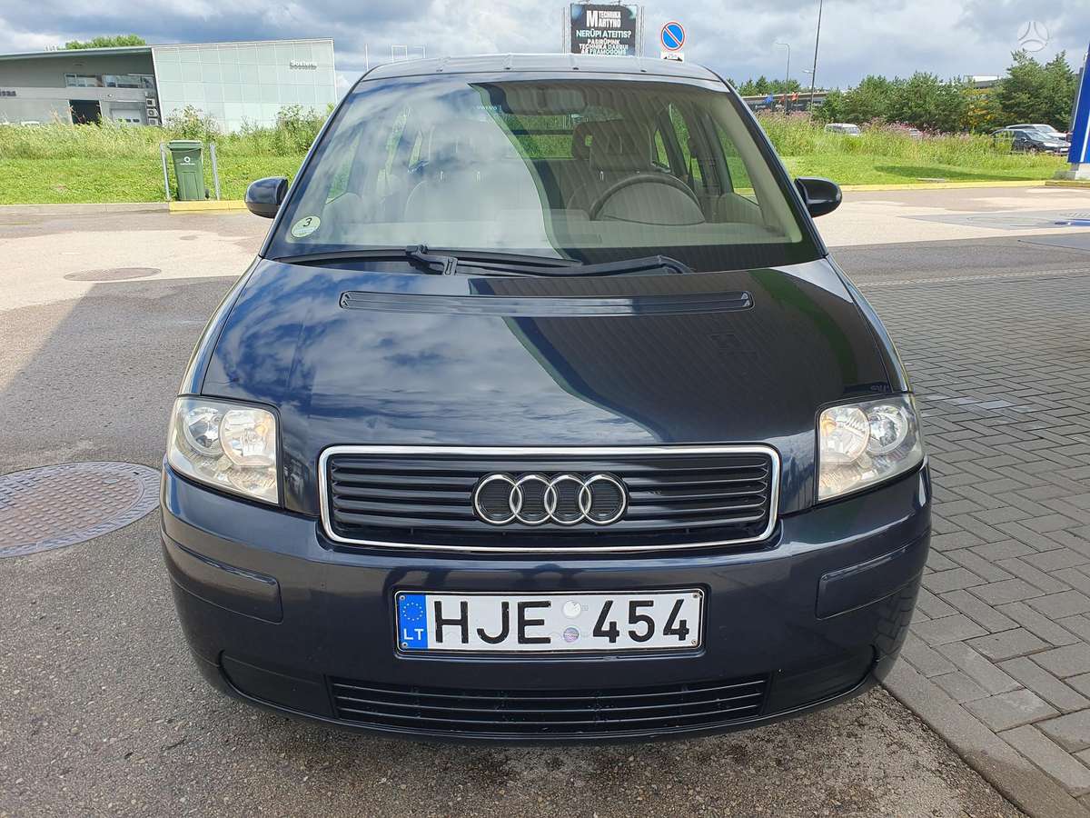 Audi A2, 1.2 l., Хэтчбек