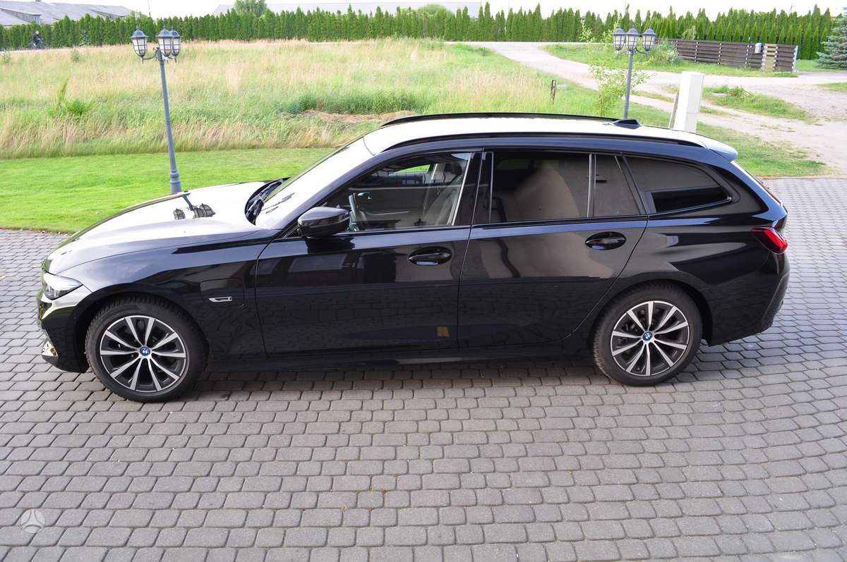 BMW 320, 2.0 l., Универсал