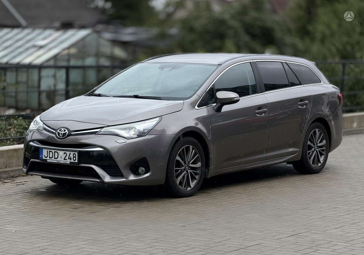 Toyota Avensis, 2.0 l., Универсал
