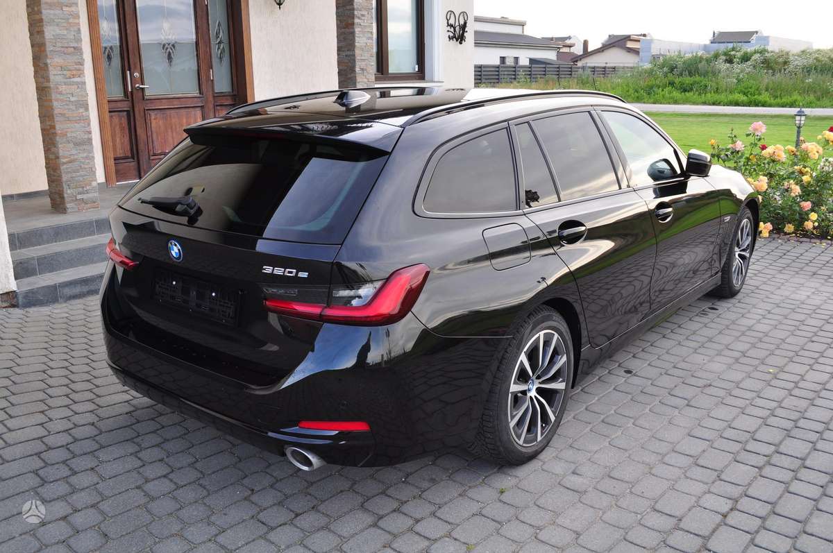 BMW 320, 2.0 l., Универсал