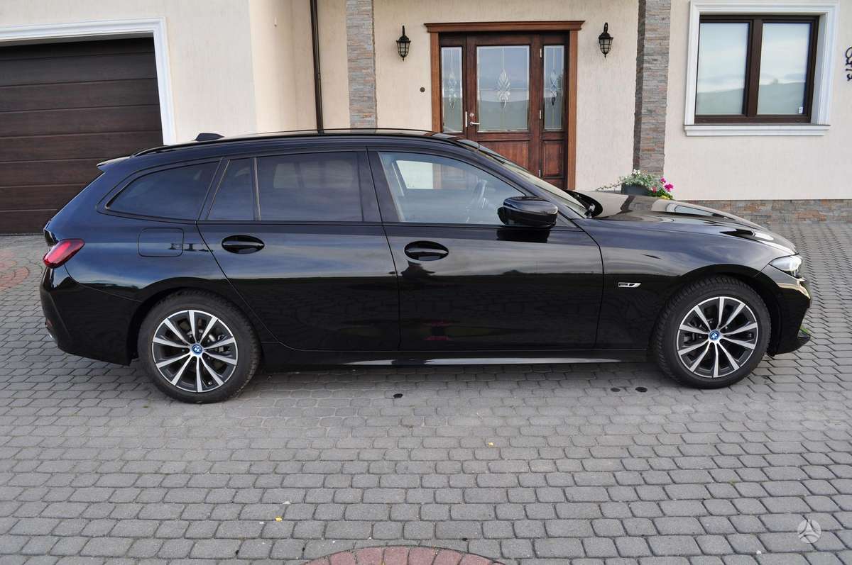 BMW 320, 2.0 l., Универсал