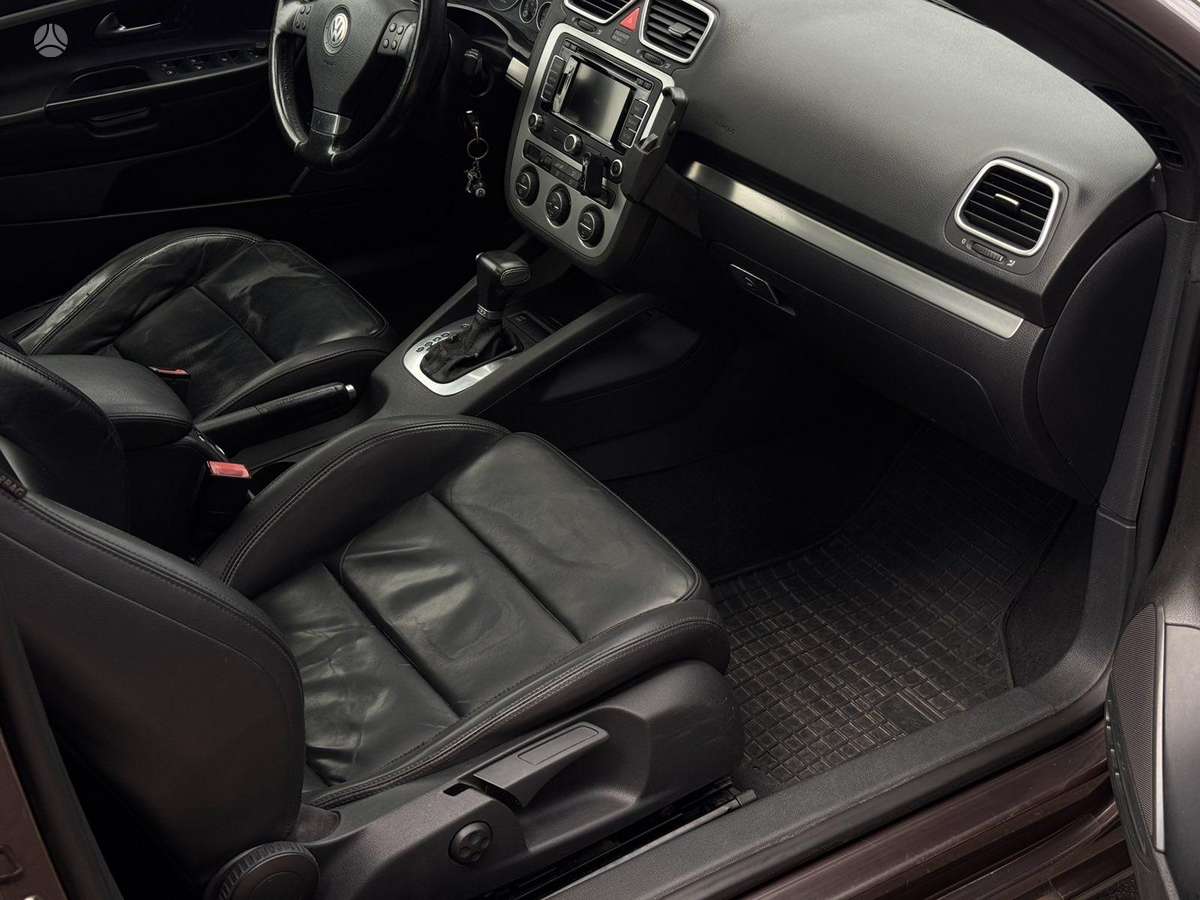 Volkswagen Eos, 2.0 l., Кабриолет