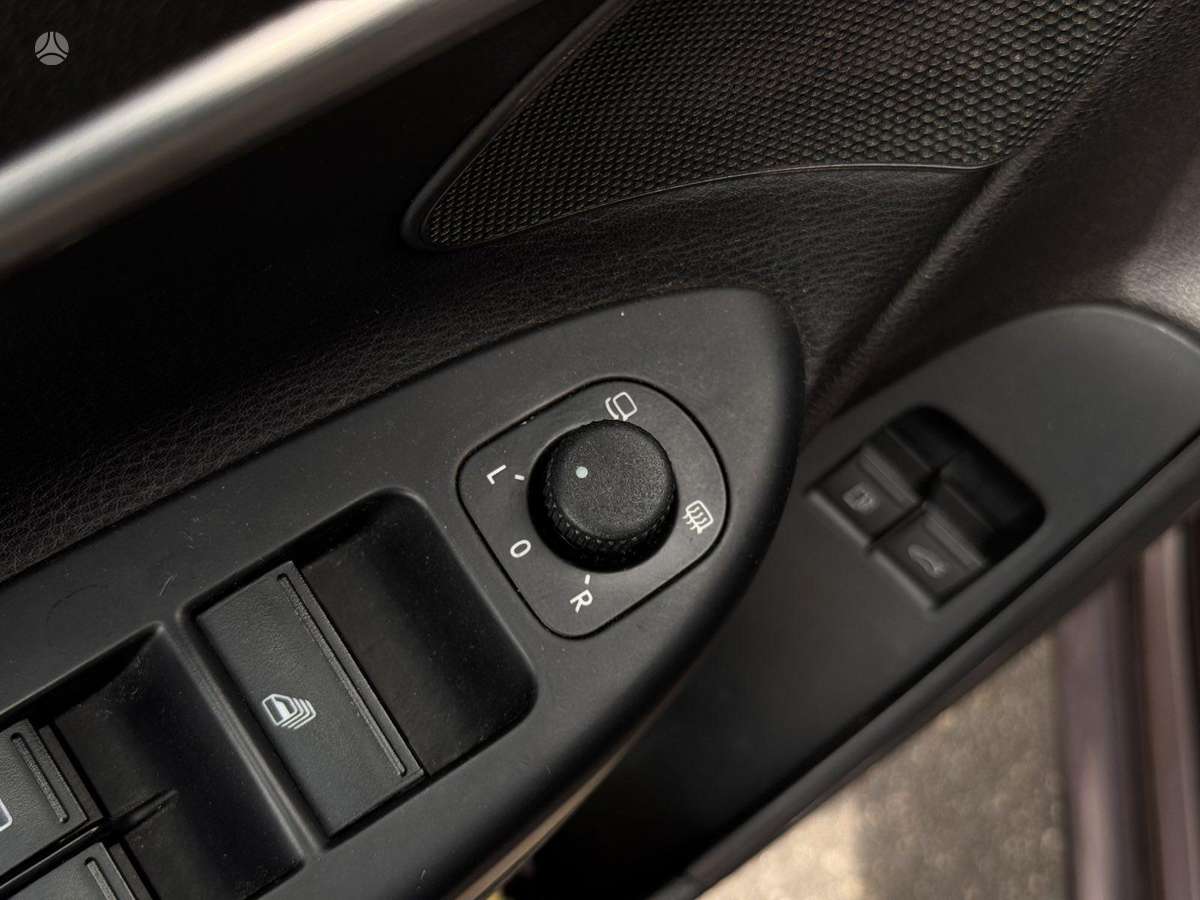 Volkswagen Eos, 2.0 l., Кабриолет