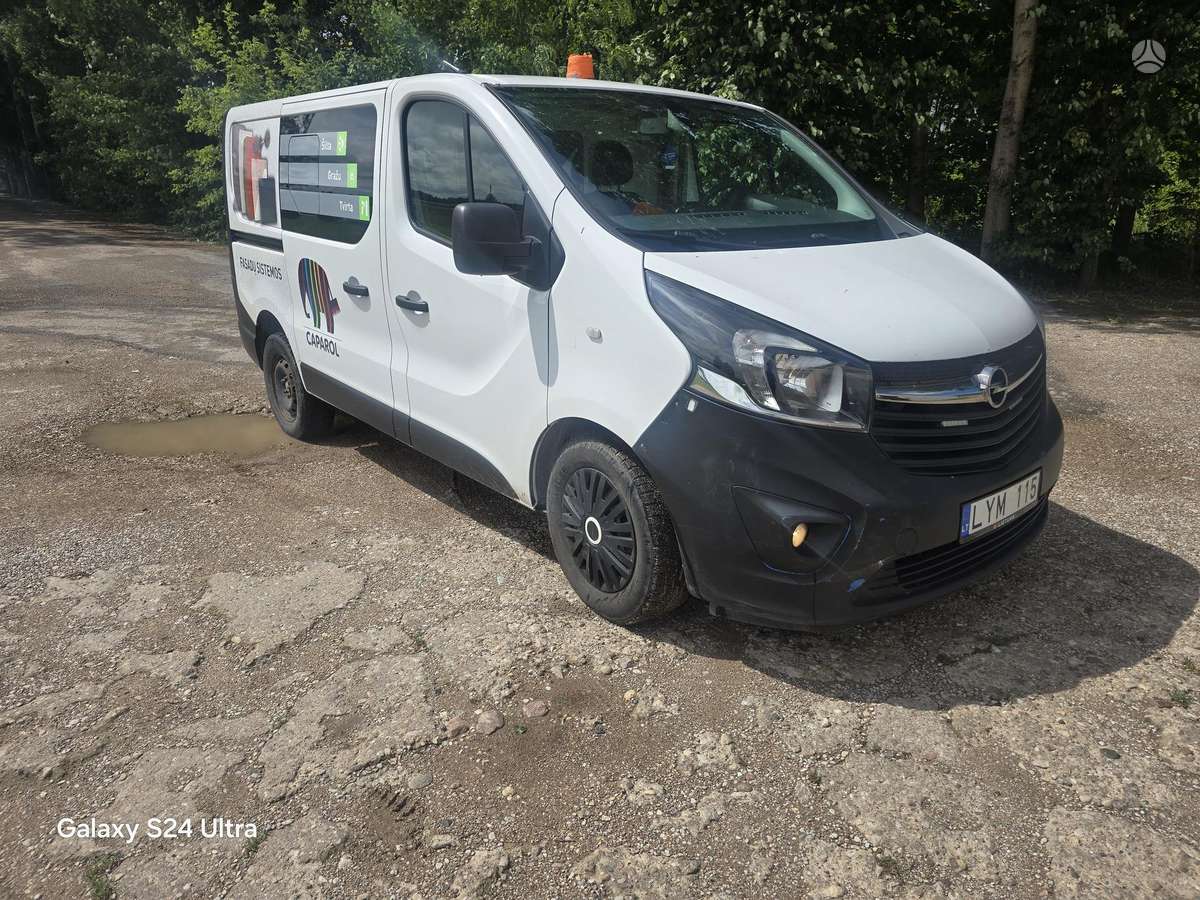 Opel VIVARO, passenger vans