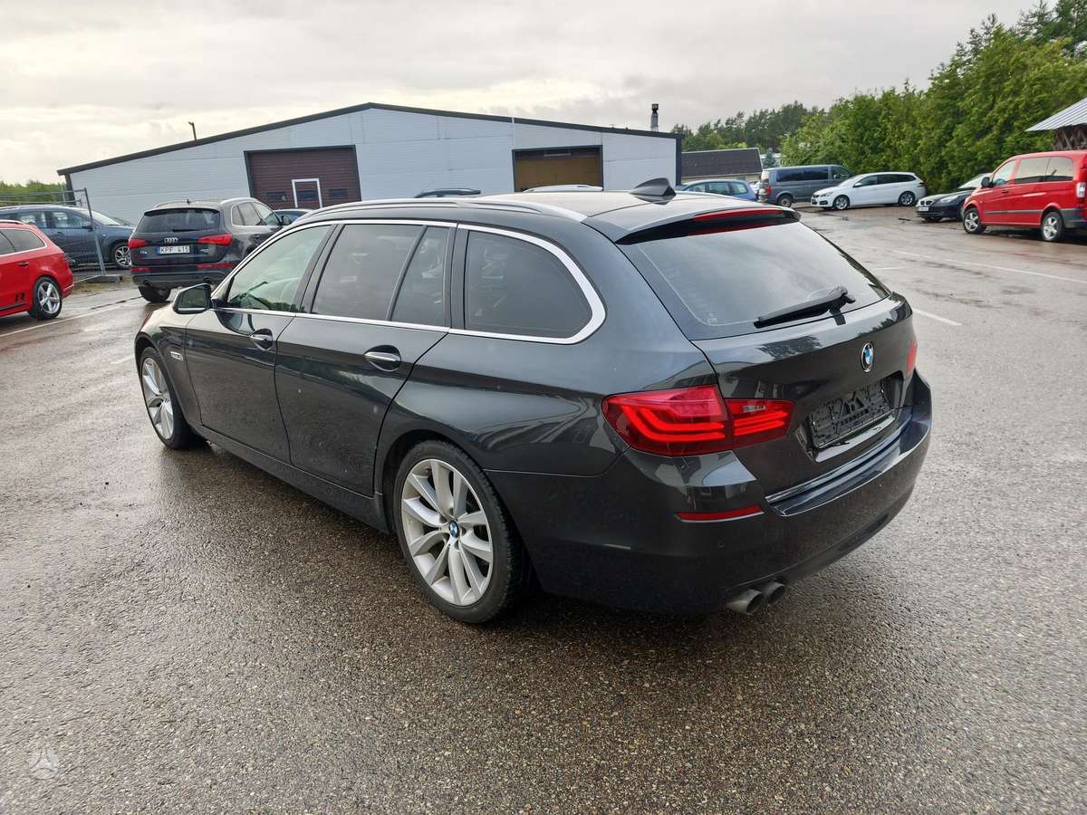 BMW 520, 2.0 l., Хэтчбек
