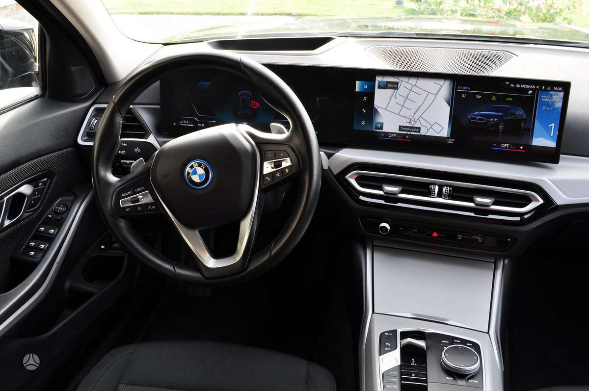 BMW 320, 2.0 l., Универсал