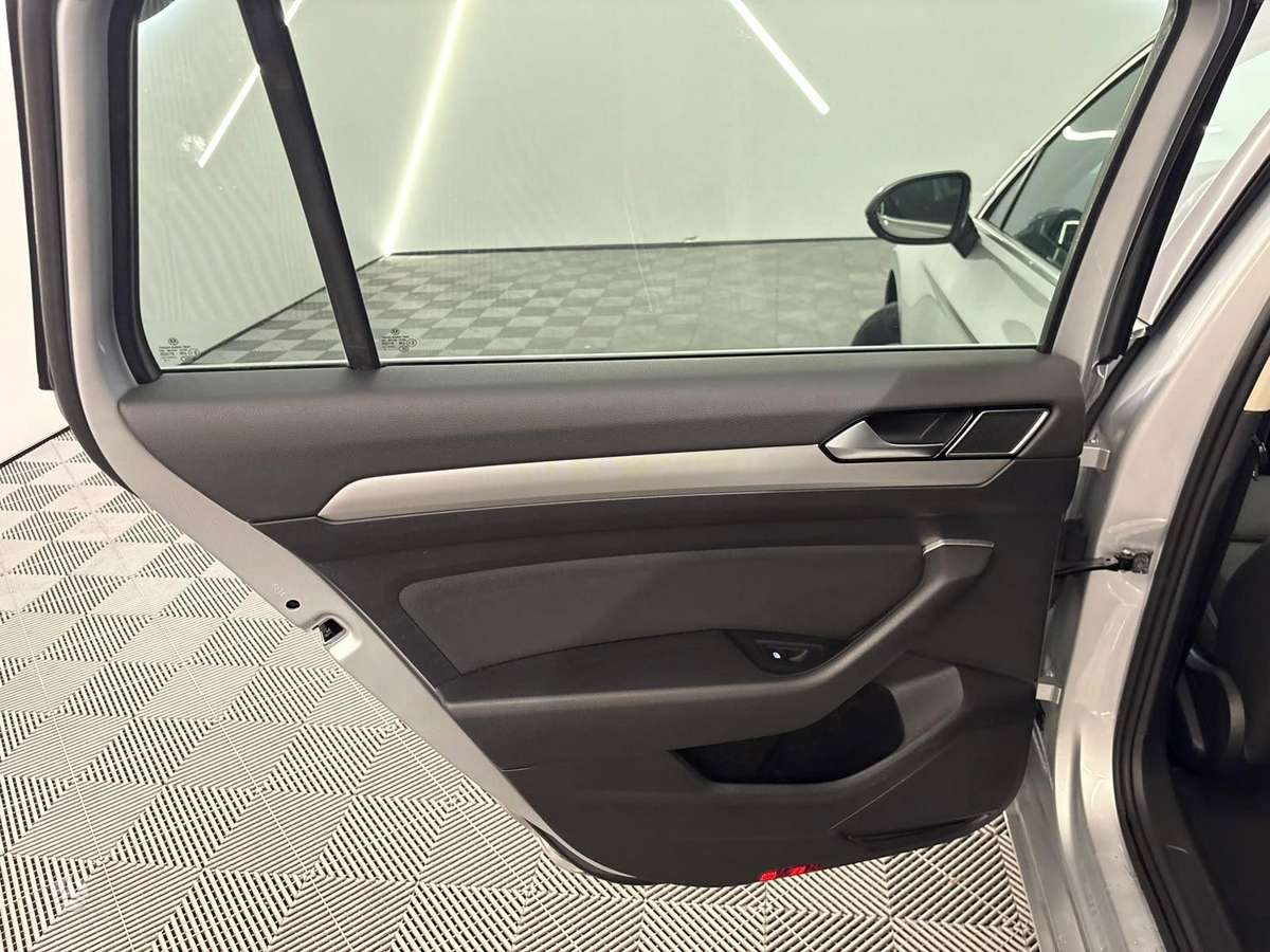 Volkswagen Passat, 2.0 l., Универсал