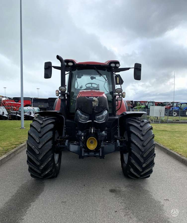 Case-IH Maxxum 135, traktori