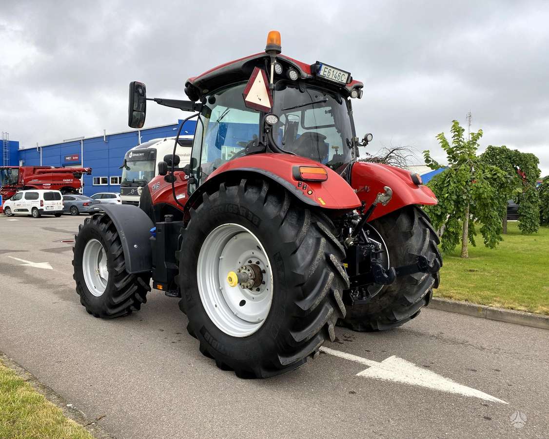 Case-IH Maxxum 135, traktori