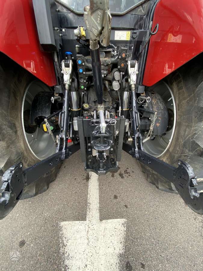 Case-IH Maxxum 135, traktori