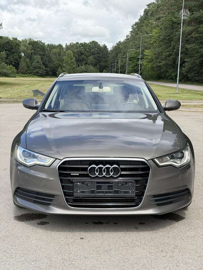 Audi A6, 3.0 l., universalas