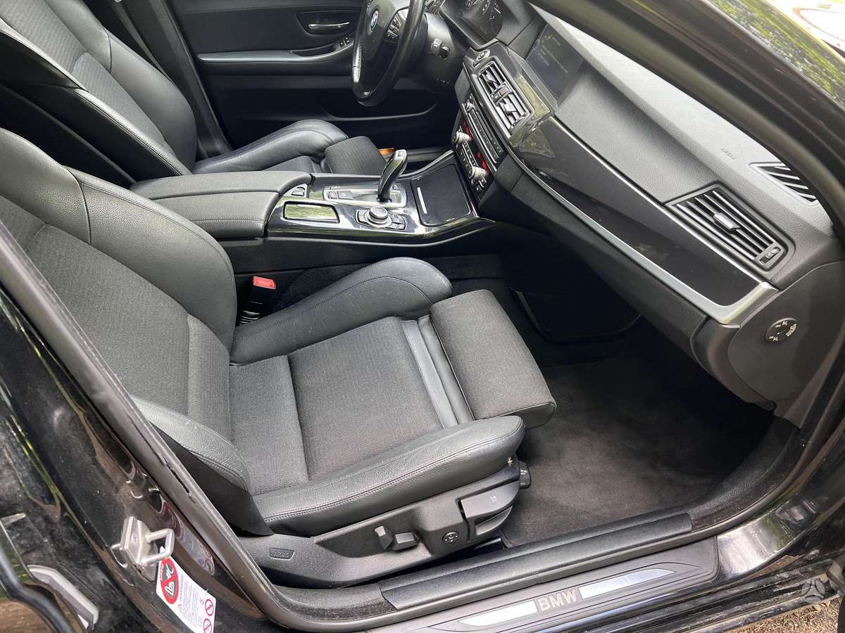 BMW 520, 2.0 l., sedanas
