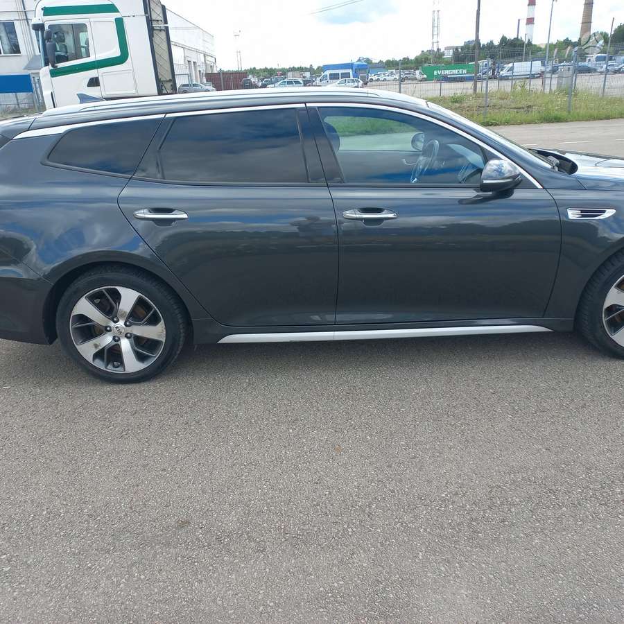 Kia Optima, 1.7 l., Универсал