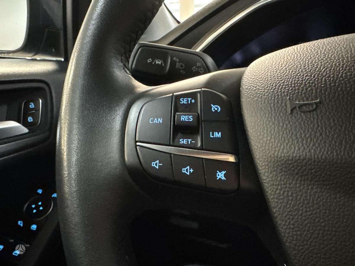 Ford Focus, 1.0 l., Универсал