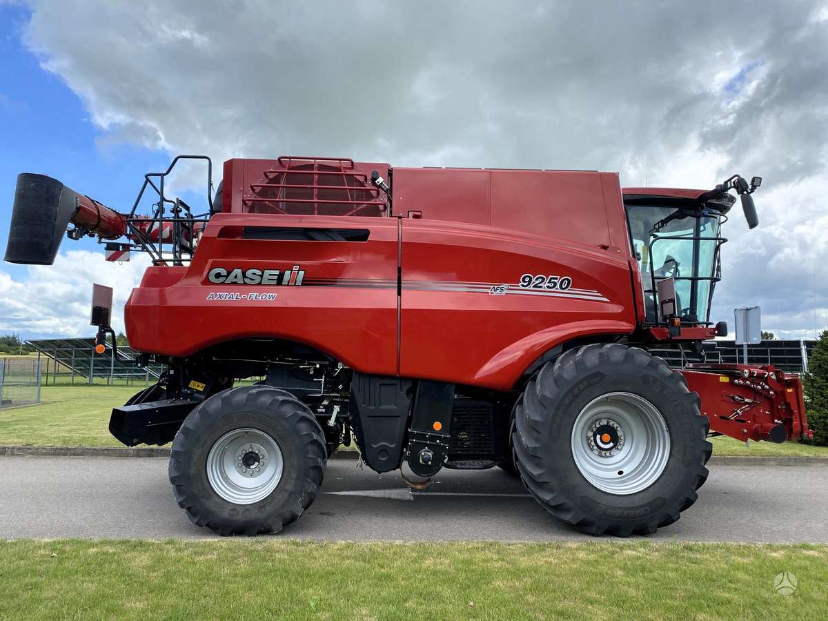 Case-IH AFS 9250, kombaini