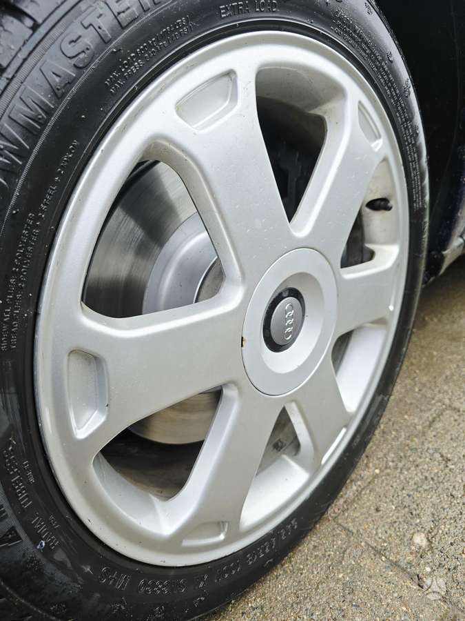 Audi S8, 4.2 l., saloon / sedan