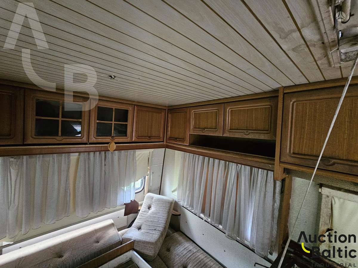 -Kita- 400C, construction site / office containers