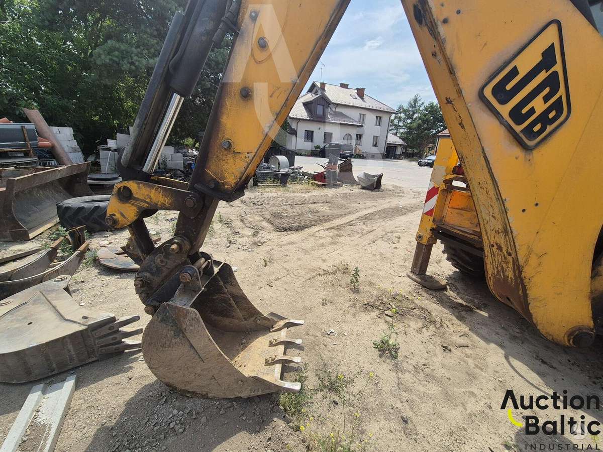 JCB 3 CX, ekskavatoriniai krautuvai