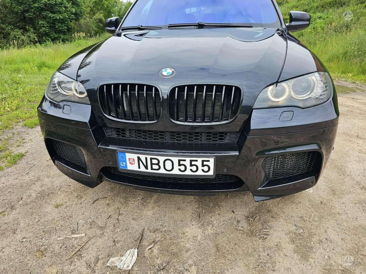 BMW X5 M, 4.4 l., off-road / crossover