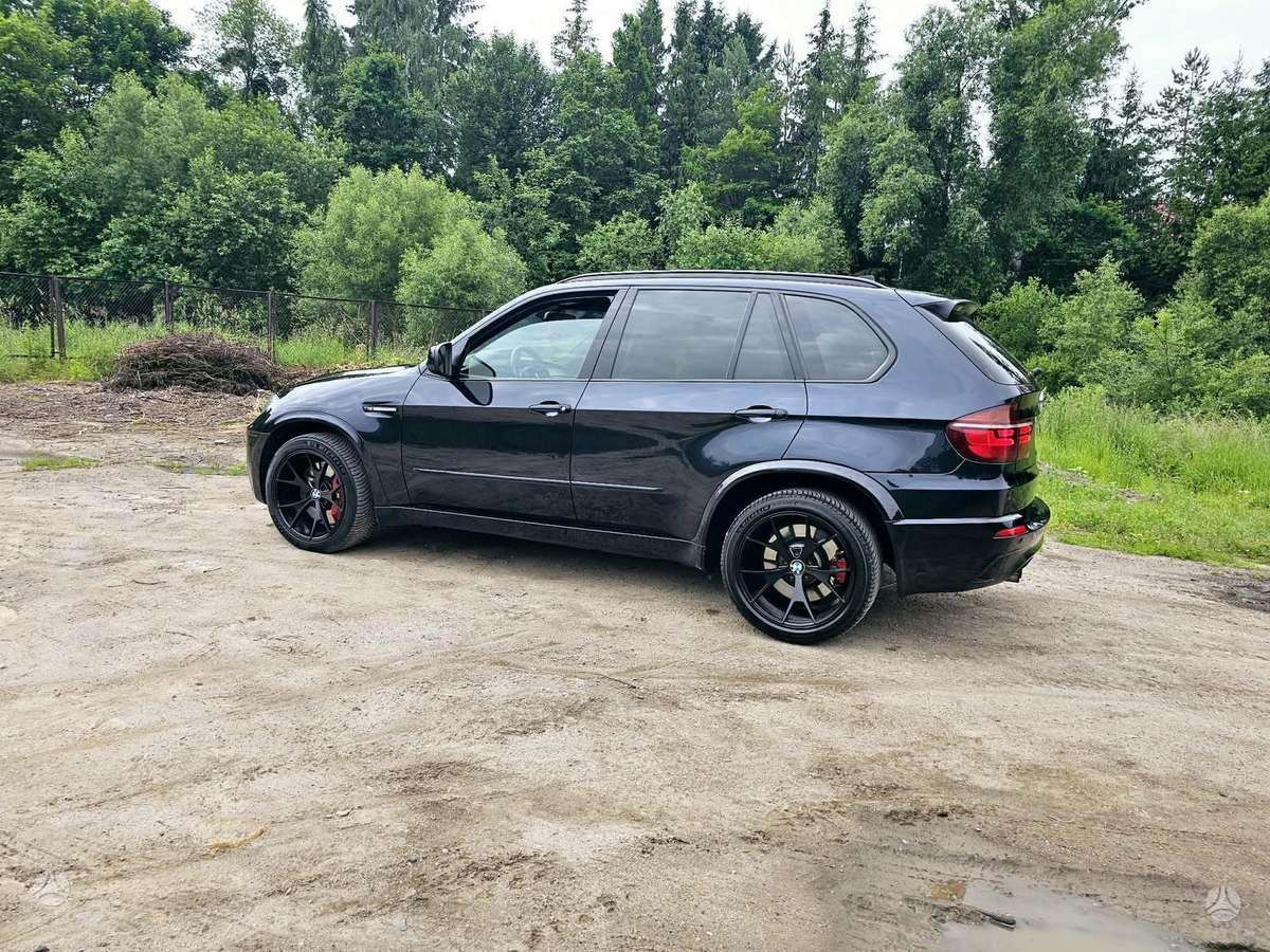 BMW X5 M, 4.4 l., off-road / crossover