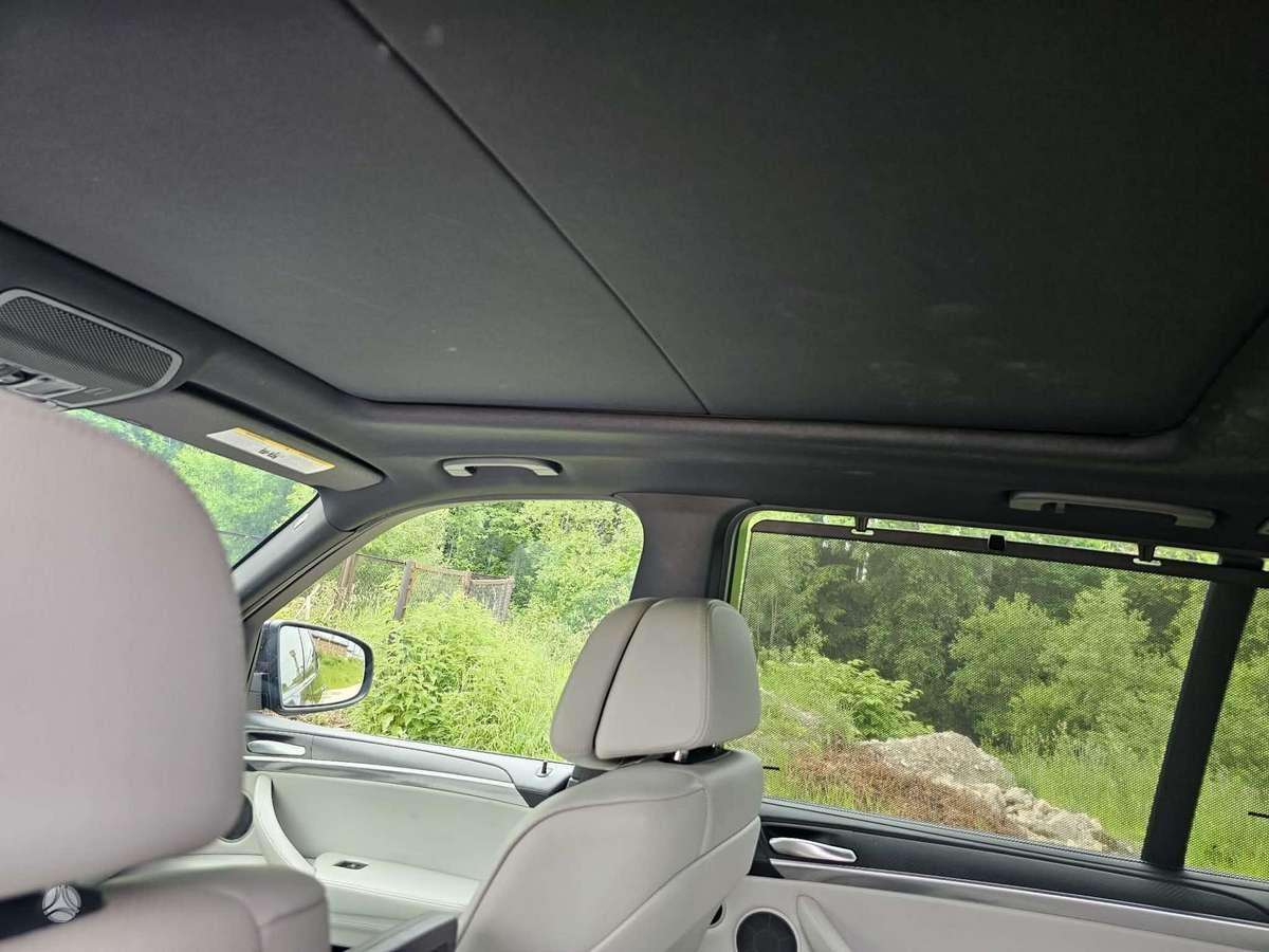 BMW X5 M, 4.4 l., off-road / crossover