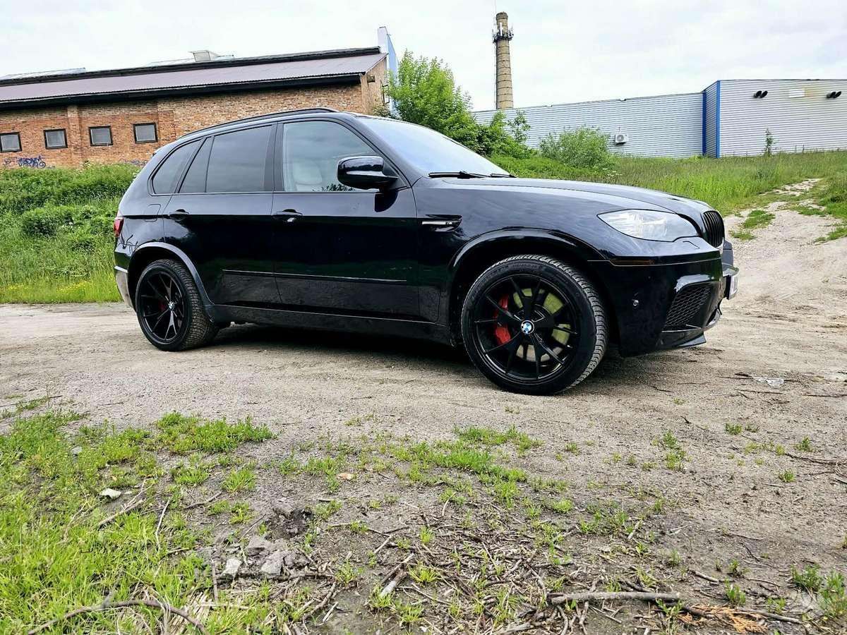 BMW X5 M, 4.4 l., Внедорожник / Кроссовер