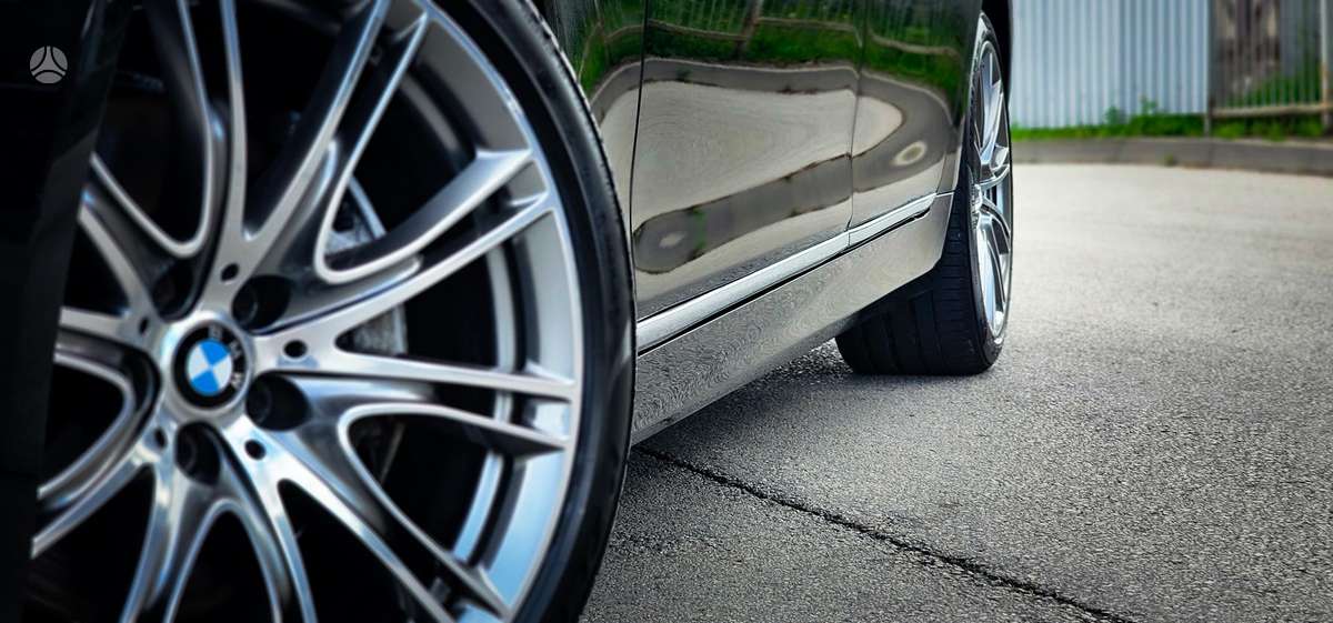 BMW 730, 3.0 l., sedanas