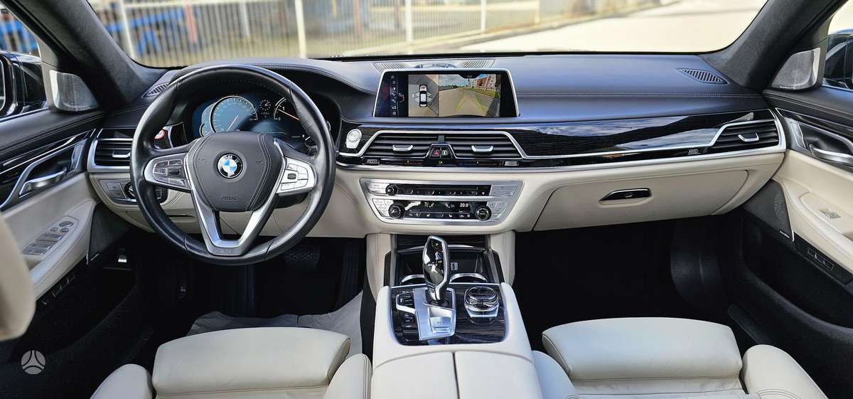 BMW 730, 3.0 l., sedanas
