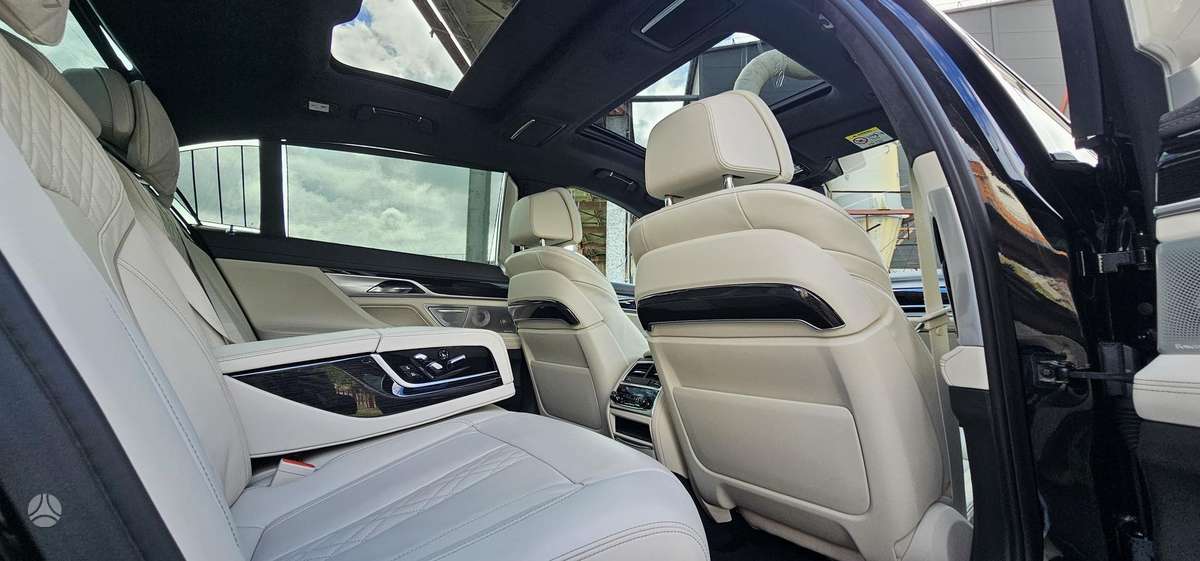 BMW 730, 3.0 l., Седан