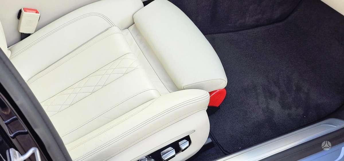 BMW 730, 3.0 l., sedanas