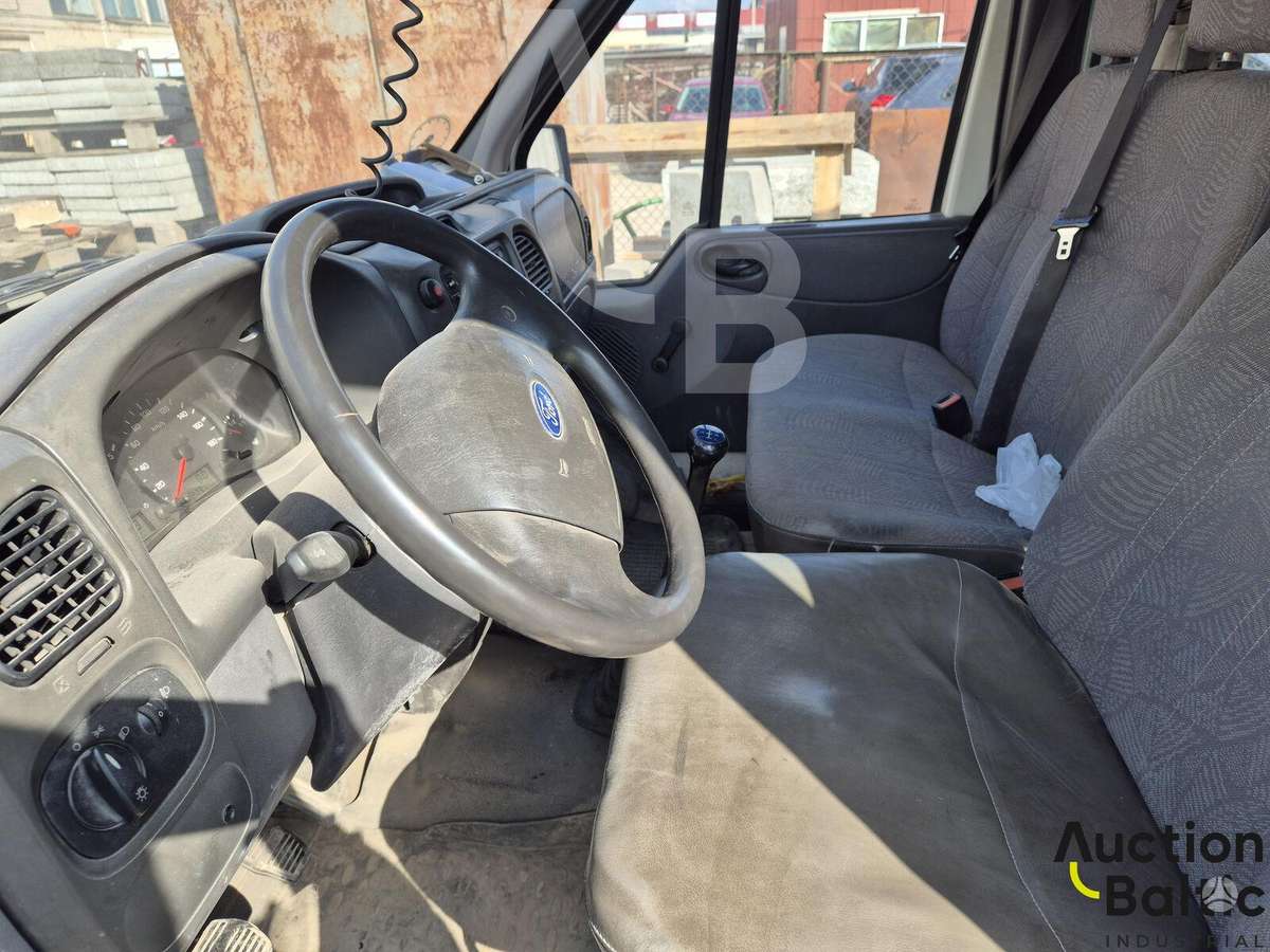 Ford Transit, komerctransports