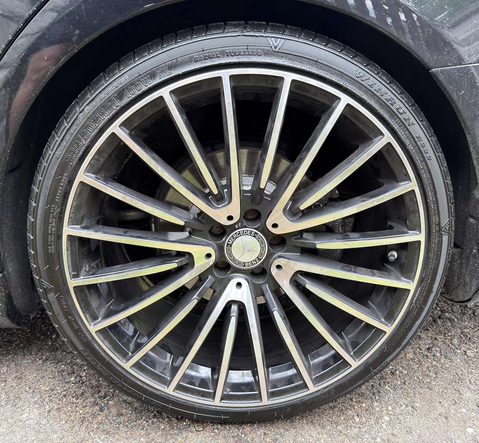 Winrun 285/30 + 255/35, vasaras 285/30 R21