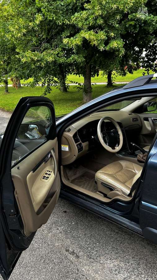 Volvo XC70, 2.5 l., Универсал