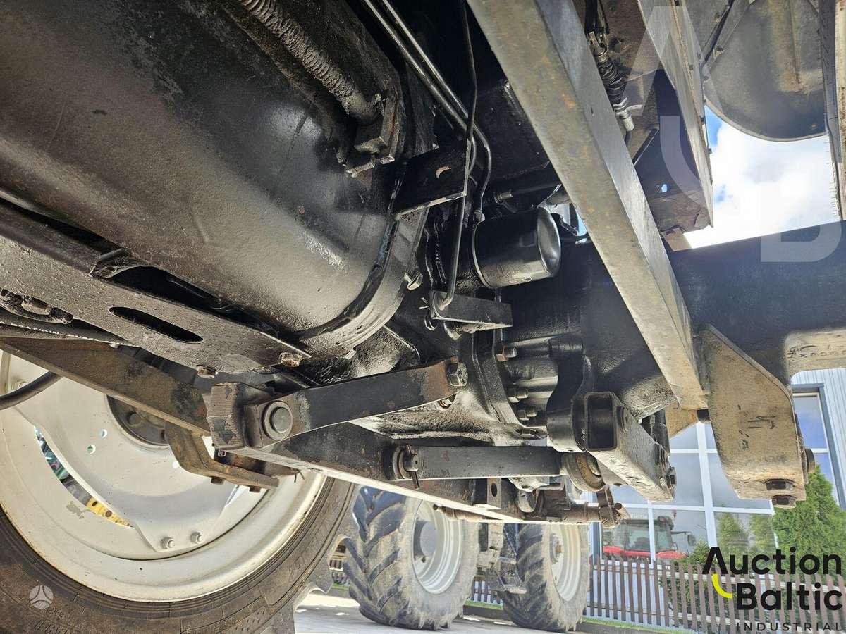 Valtra A-95-4, traktori