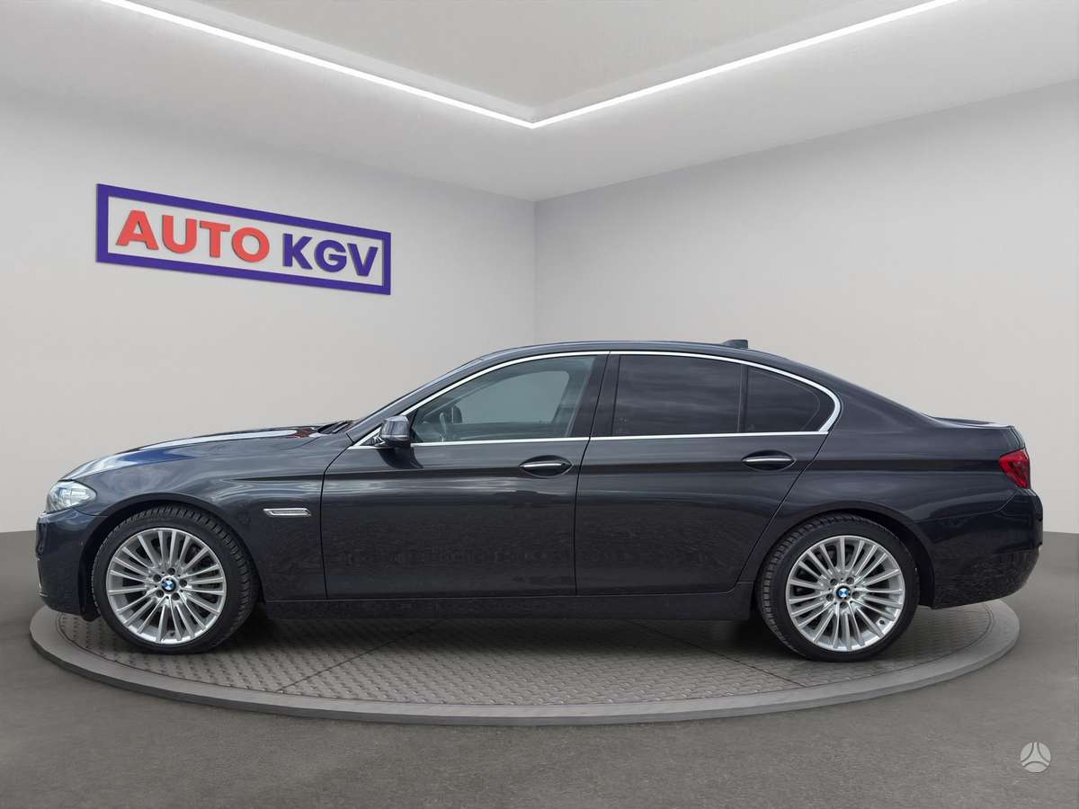 BMW 550, 4.4 l., Седан