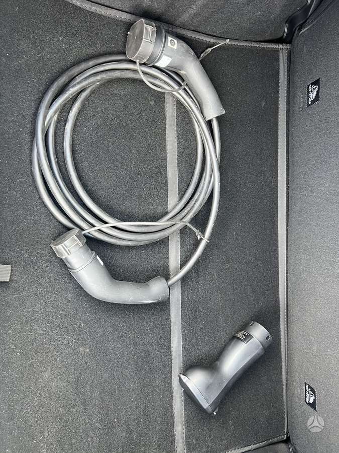 Dacia Spring, Хэтчбек