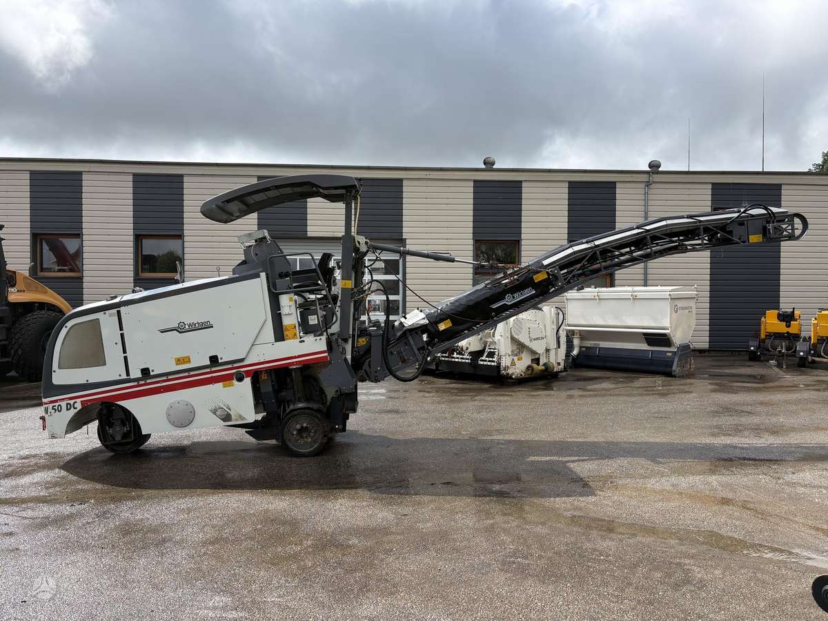 Wirtgen W50DC, kelių tiesimo mašinos
