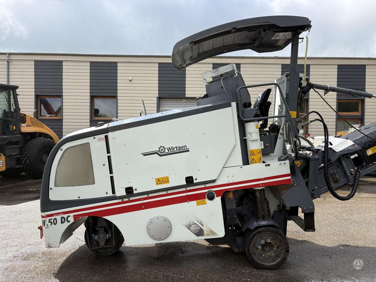 Wirtgen W50DC, kelių tiesimo mašinos
