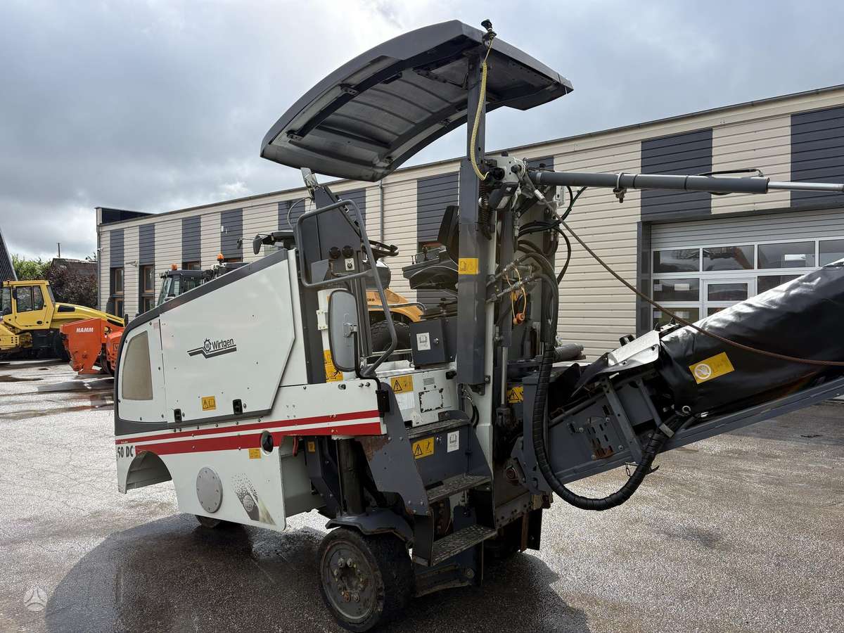 Wirtgen W50DC, kelių tiesimo mašinos