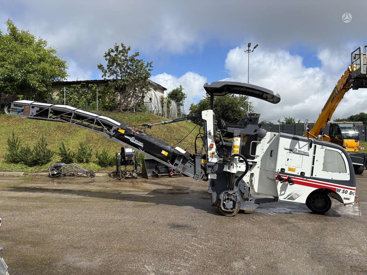 Wirtgen W50DC, kelių tiesimo mašinos